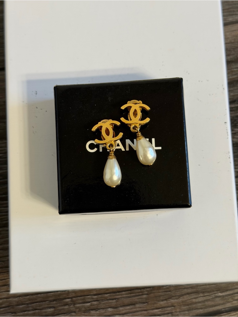 CHANEL Vintage Gold CC Teardrop Pearl Clip-on Dangle Earrings